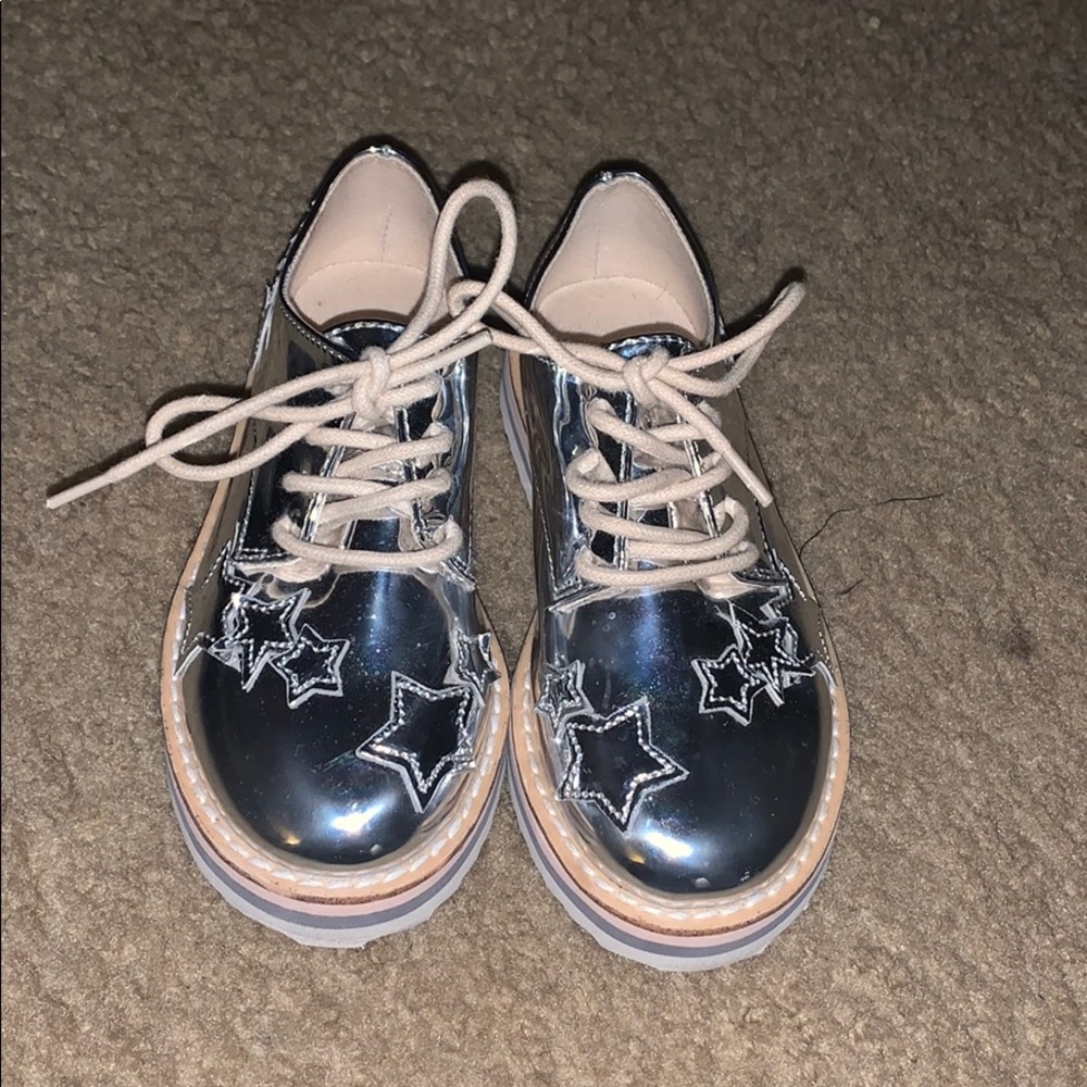 Zara girls shoes with stars